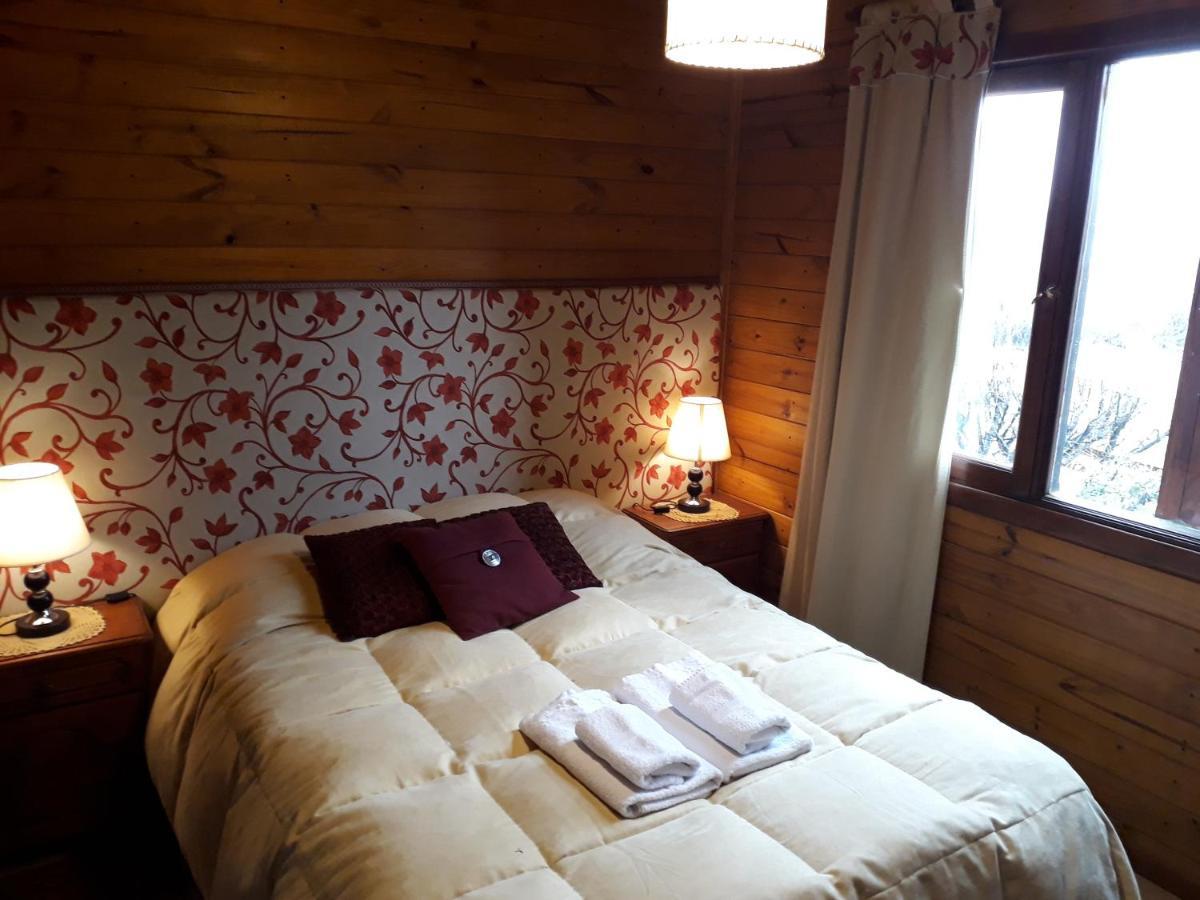 Hosteria Rukahue El Calafate Exterior photo